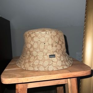 Coach Bucket hat